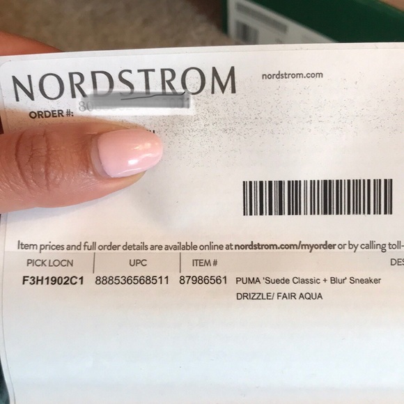 Puma Suede Classic Sneakers - Picture 4 of 4